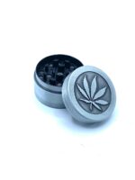 Grinder in metallo